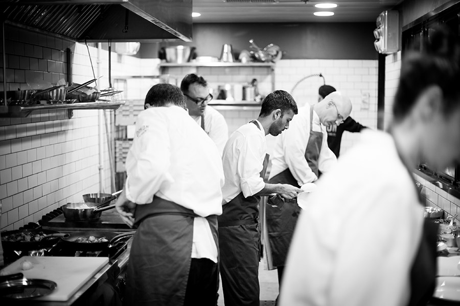 דנון מסעדת תלמידים